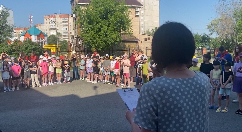 Открытие лагеря.